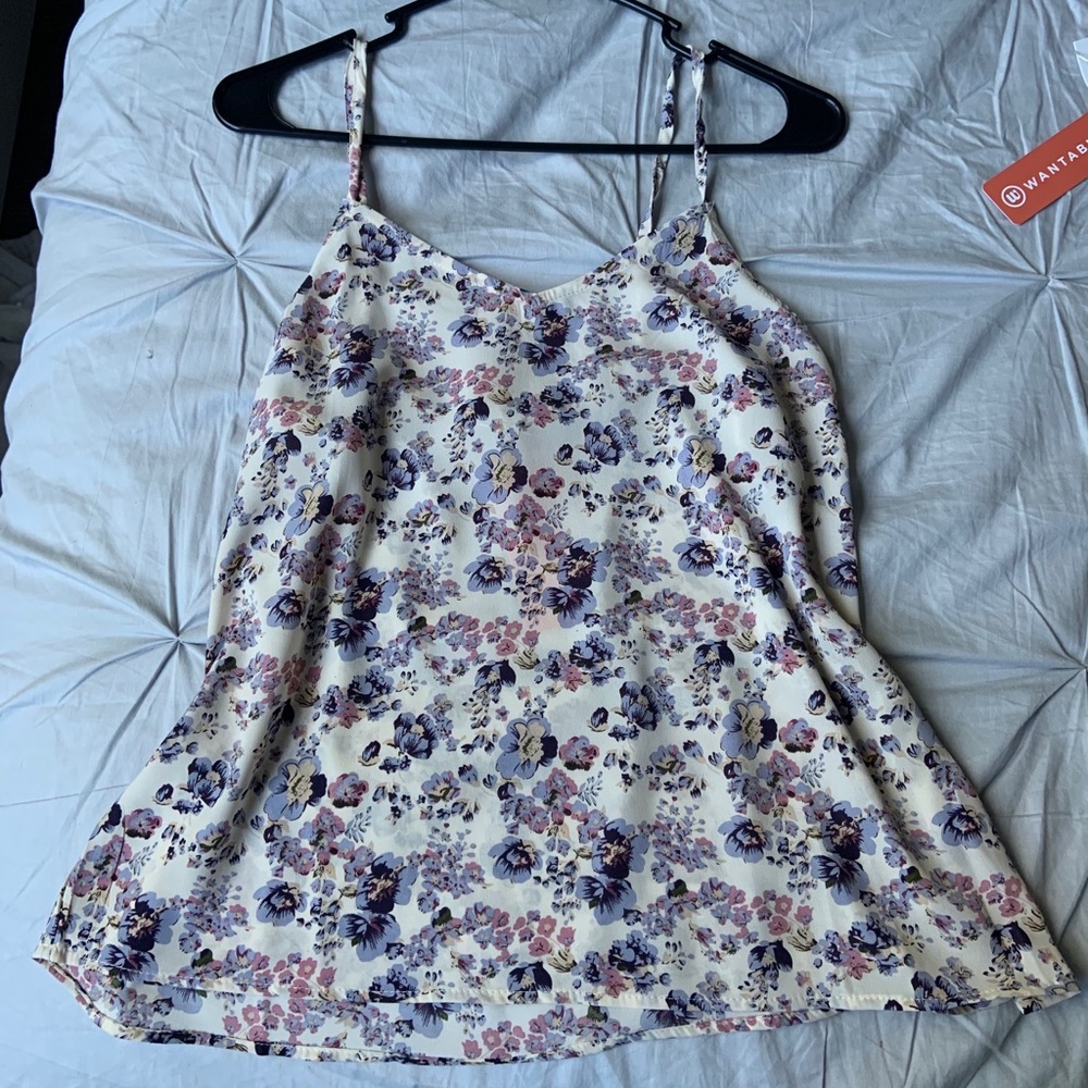 Floral blouse 😍